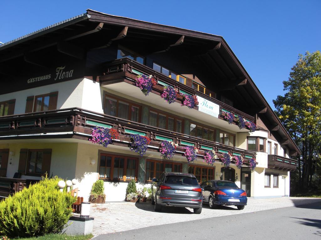 Hotel-Pension Flora Saalbach-Hinterglemm Exteriér fotografie